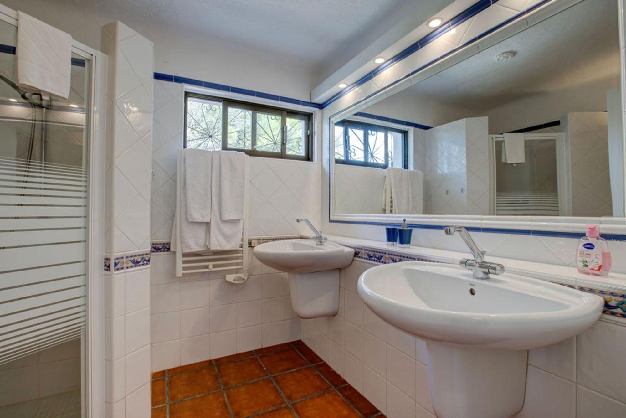 Villa Barlavento - Stunning 4-Bedroom Villa With Tennis Court Carvoeiro  Exteriér fotografie